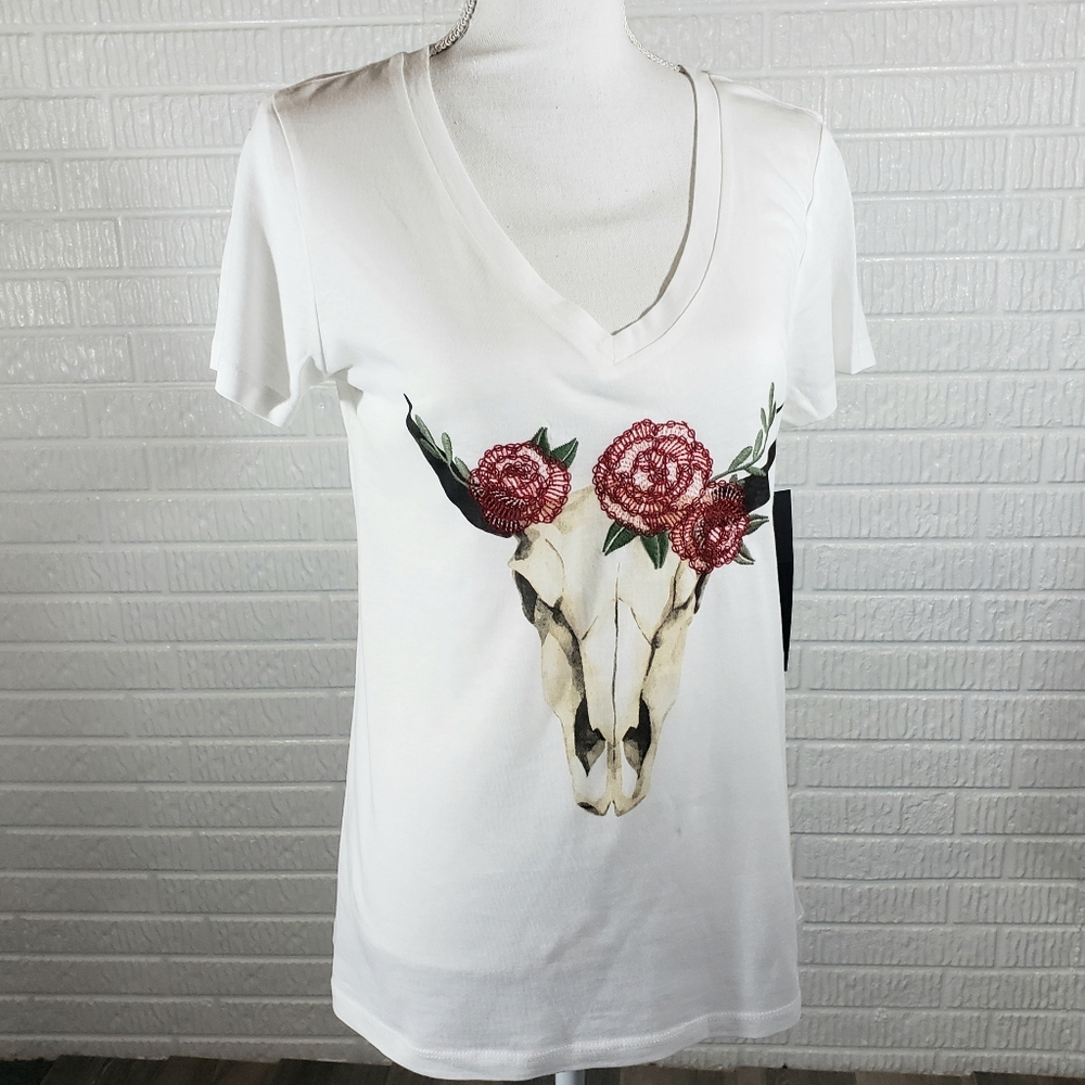 Carbon Copy Graphic Tee Embroidery - Picture 2 of 8